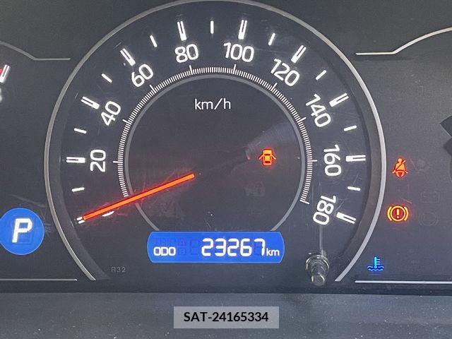Toyota NOAH 2022-01 243033-22