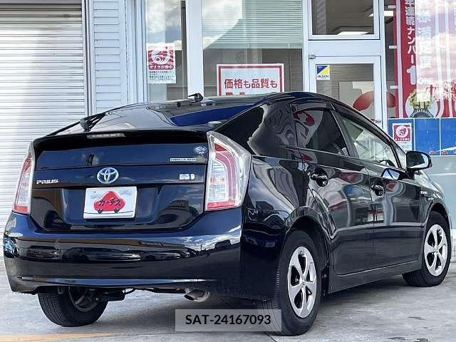 Toyota PRIUS 2012-09 366561-2