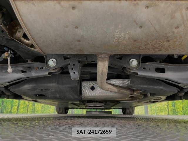 Toyota PRIUS 2016-08 366531-19