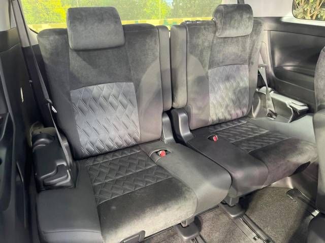 Toyota ALPHARD 2019-11 188958-10