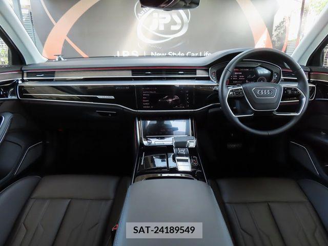 Audi A8 2022-06 212547-2