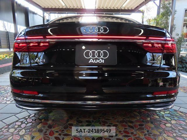Audi A8 2022-06 212547-5