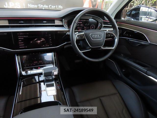 Audi A8 2022-06 212547-20