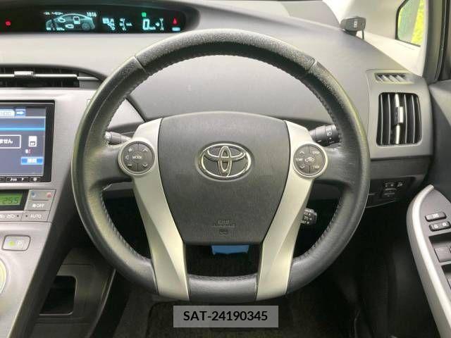 Toyota PRIUS 2012-09 347471-13
