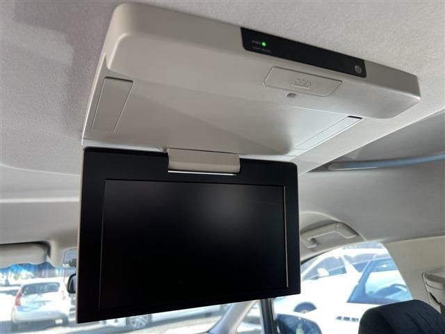 Toyota ALPHARD HYBRID 2015-07 15854-5