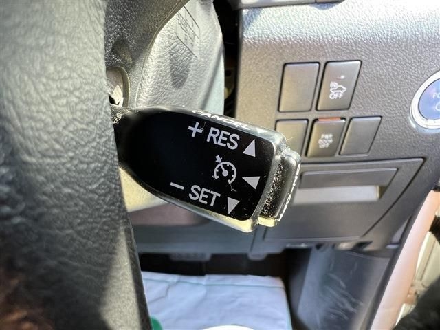 Toyota ALPHARD HYBRID 2015-07 15854-13