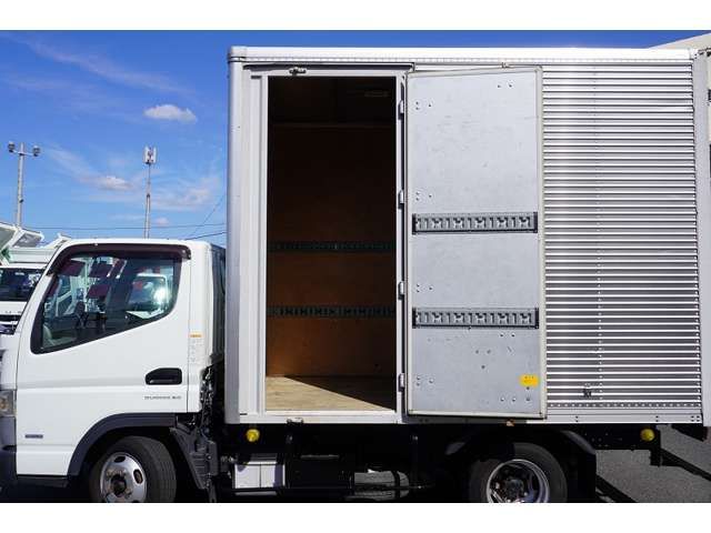 Mitsubishi CANTER 2018-11 8965-16