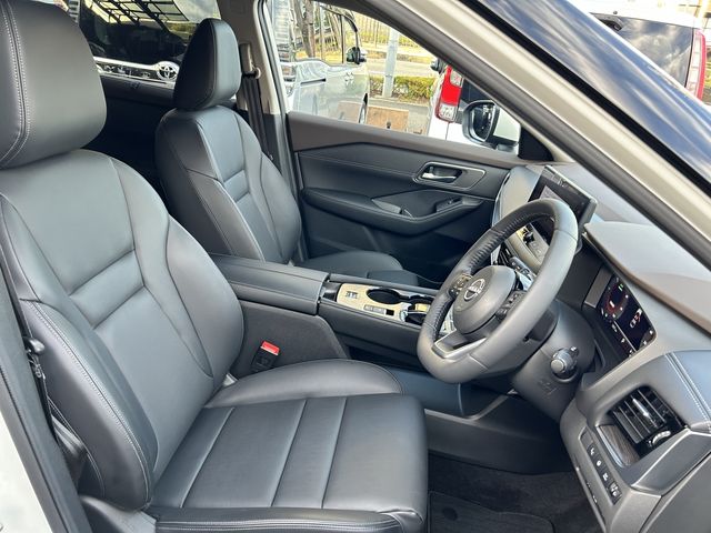 Nissan X-TRAIL 2023-07 26031-20