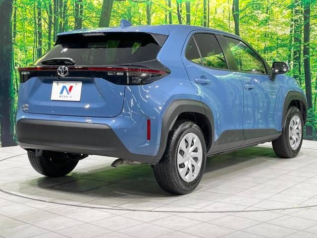 Toyota YARIS CROSS 2023-03 187154-6