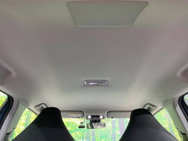Toyota YARIS CROSS 2023-03 187154-16