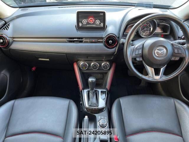 Mazda CX-3 2015-12 302042-1