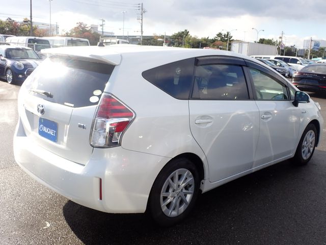 Toyota PRIUS ALPHA 2018-11 189305-5