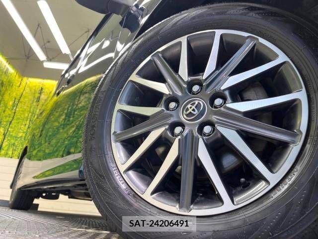 Toyota VOXY 2014-09 335788-13