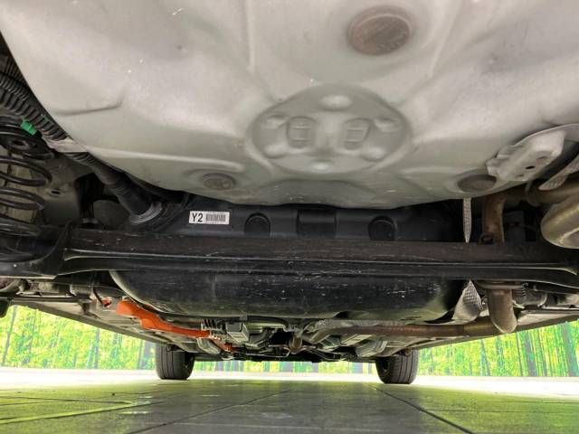 Toyota AQUA 2017-12 19869-19
