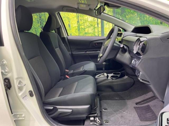 Toyota AQUA 2017-12 19869-8