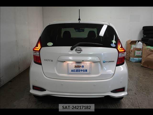 Nissan NOTE 2016-12 279939-2