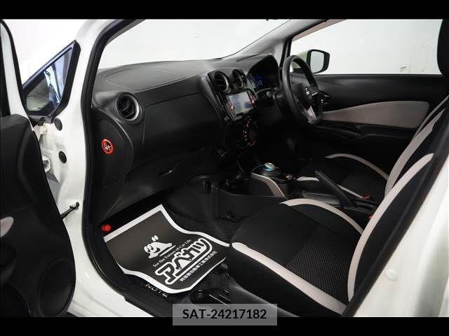 Nissan NOTE 2016-12 279939-1