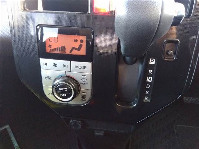 Toyota ROOMY 2018-11 8540-18