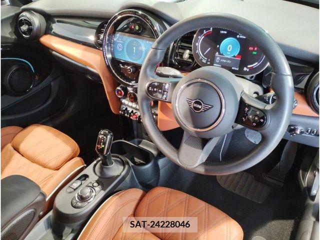 Bmw MINI 2023-11 332902-14