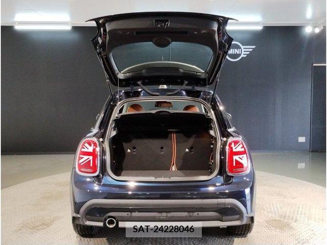 Bmw MINI 2023-11 332902-11