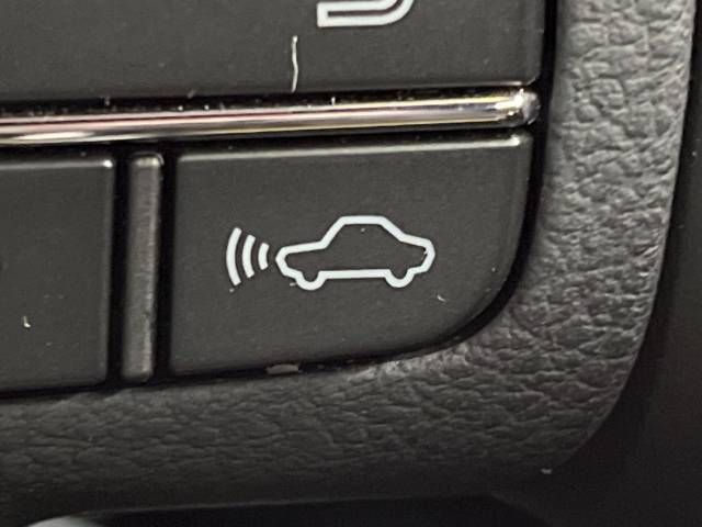 Lexus NX 2020-03 23833-6