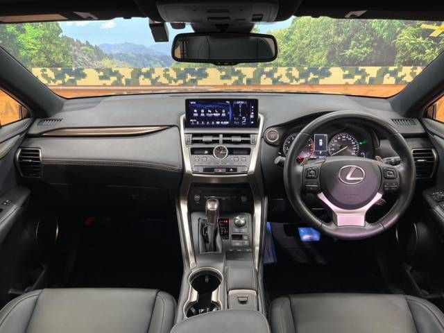 Lexus NX 2020-03 23833-1