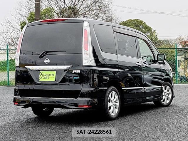 Nissan SERENA 2012-01 247851-1