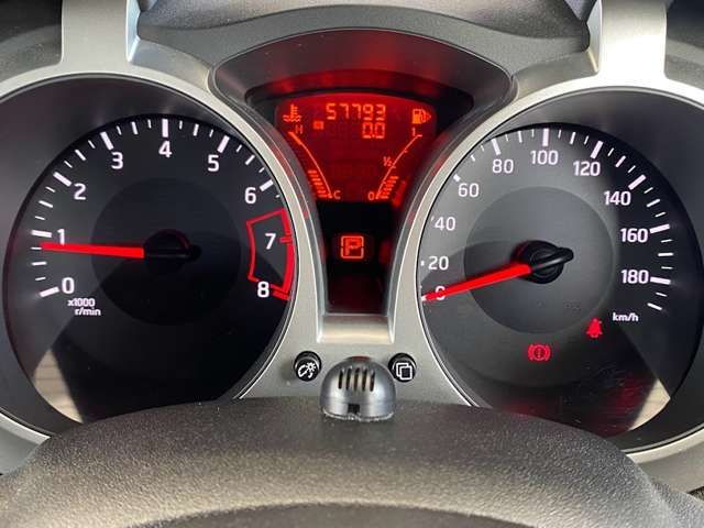 Nissan JUKE 2017-01 193109-15