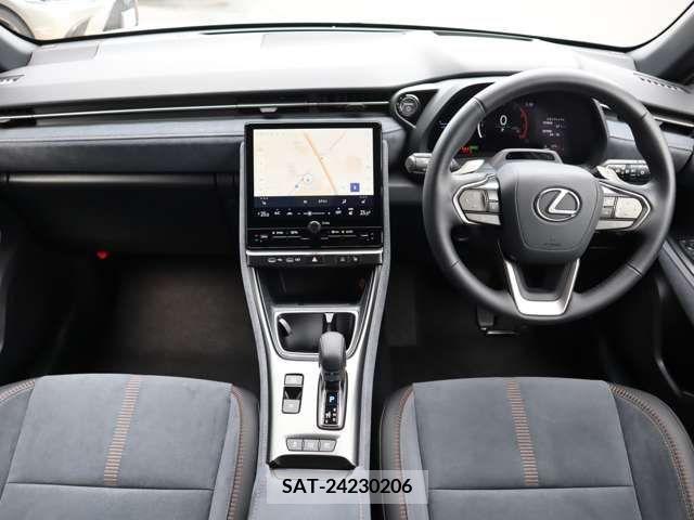 Lexus LBX 2024-01 362845-7