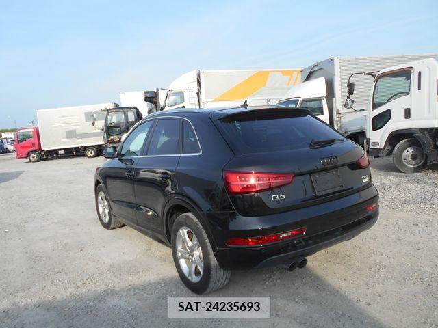 Audi Q3 2017-06 386293-1