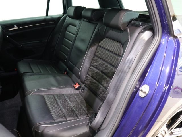 VolksWagen GOLF R 2018-04 26823-18