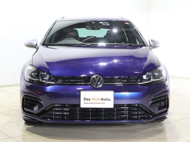 VolksWagen GOLF R 2018-04 26823-1
