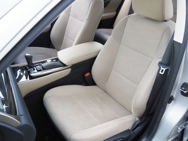 Lexus GS 2018-10 13127-11