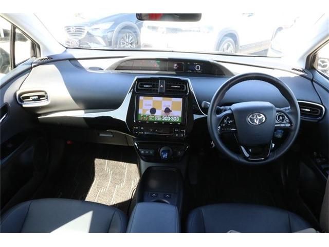 Toyota PRIUS 2019-06 7513-3