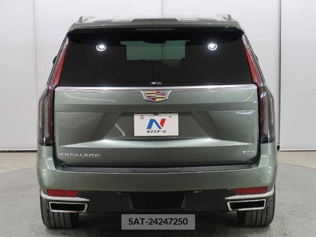 Cadillac ESCALADE 2023-03 357483-3