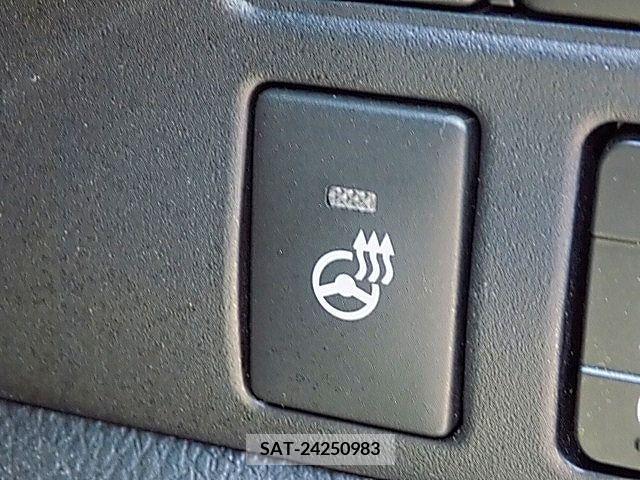 Toyota ESQUIRE 2019-10 342898-21
