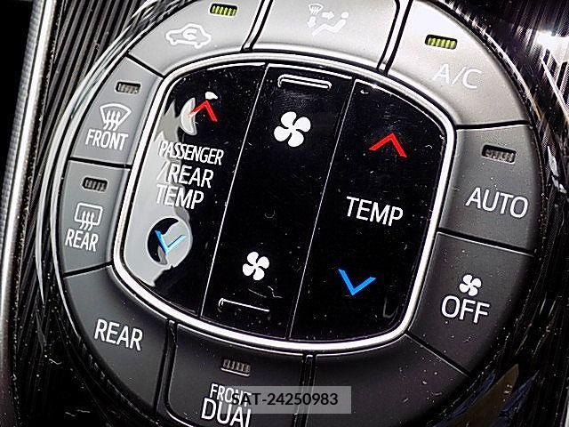 Toyota ESQUIRE 2019-10 342898-16