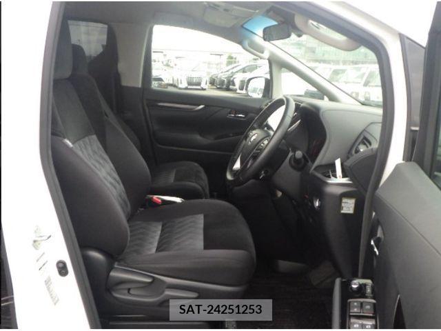 Toyota ALPHARD 2019-10 348800-5