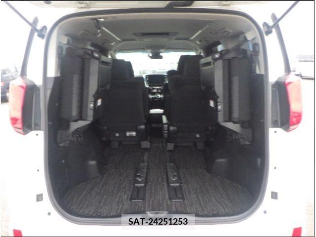 Toyota ALPHARD 2019-10 348800-9