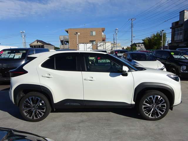 Toyota YARIS CROSS 2022-06 180716-10
