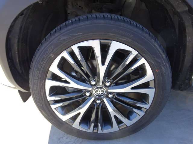 Toyota YARIS CROSS 2022-06 180716-11
