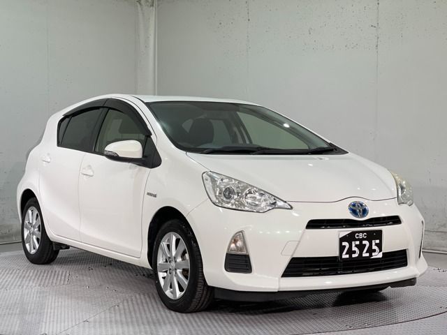 Toyota AQUA 2014-10 187073-0