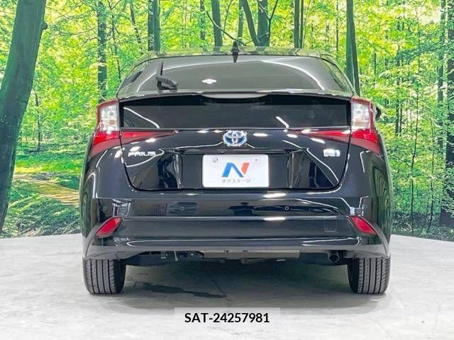 Toyota PRIUS 2019-09 393447-16