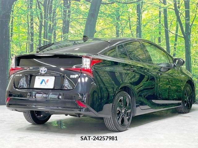 Toyota PRIUS 2019-09 393447-18