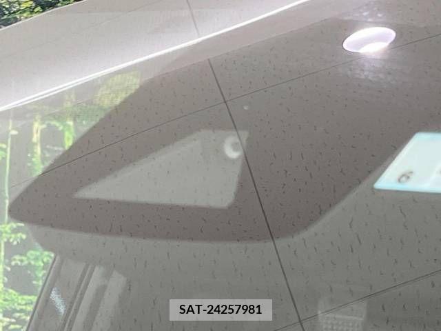 Toyota PRIUS 2019-09 393447-2