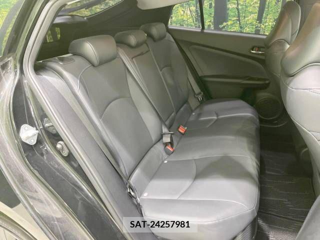 Toyota PRIUS 2019-09 393447-11