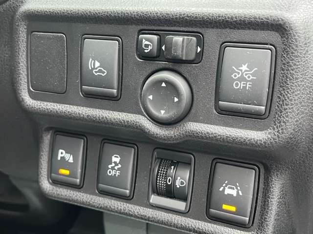 Nissan NOTE 2019-11 185088-3
