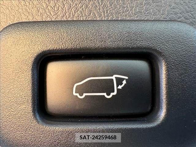Toyota VELLFIRE 2019-03 394715-8