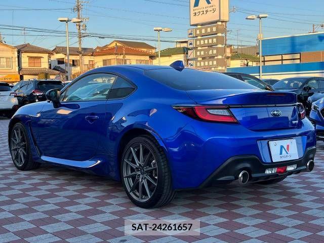 Subaru BRZ 2021-12 211509-15