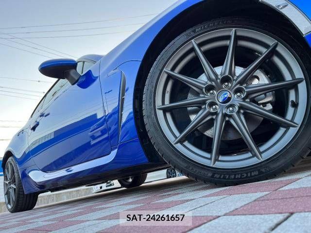 Subaru BRZ 2021-12 211509-11